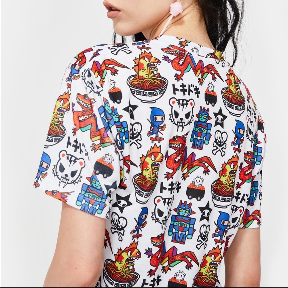 NWT Tokidoki: Rare 🔥 Small Collectible White Kawaii Short Sleeve Graphic Tee - Picture 4 of 4